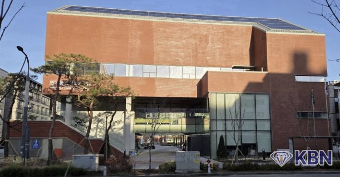 수원시 팔달구 인계동, 신청사 시대 활짝